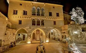 Casia Cave Suites